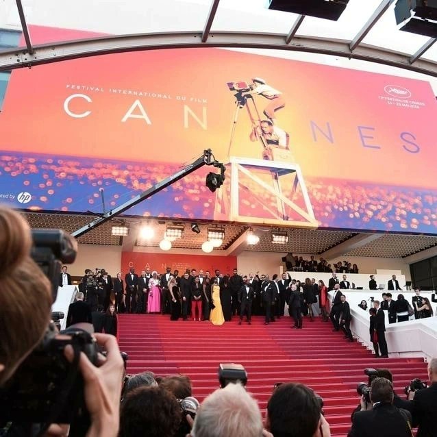 #TheCommittee book of @PhilipIngMBE and mine goes to @Festival_Cannes next week with an award winning producer 🤞
#humantrafficking
#seriousorganisedcrime 
#organharvesting 
#Netflix 
#Prime