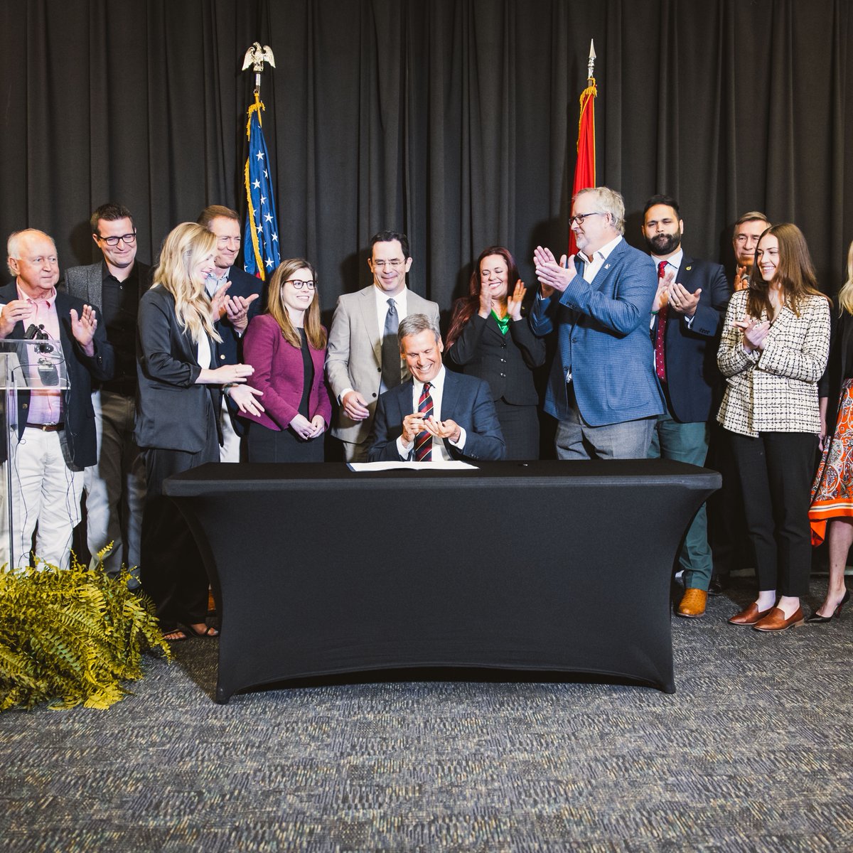 Gov. Bill Lee tweet media