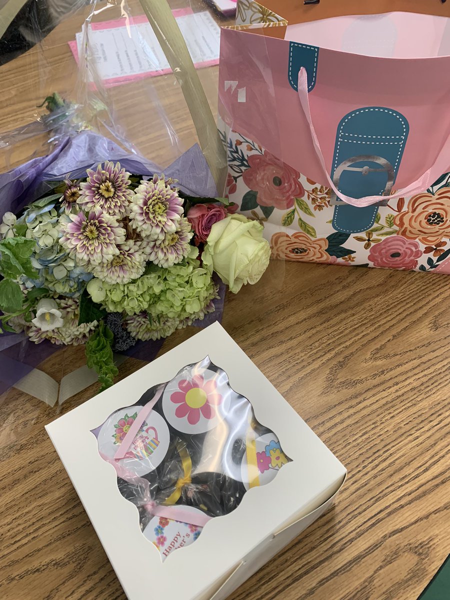 Jennifer Hopkins tweet media