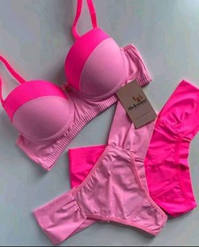 طقم اليوم خمييييييييس 🌷🌷❤