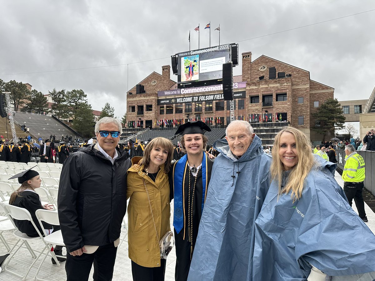 kim christiansen tweet media