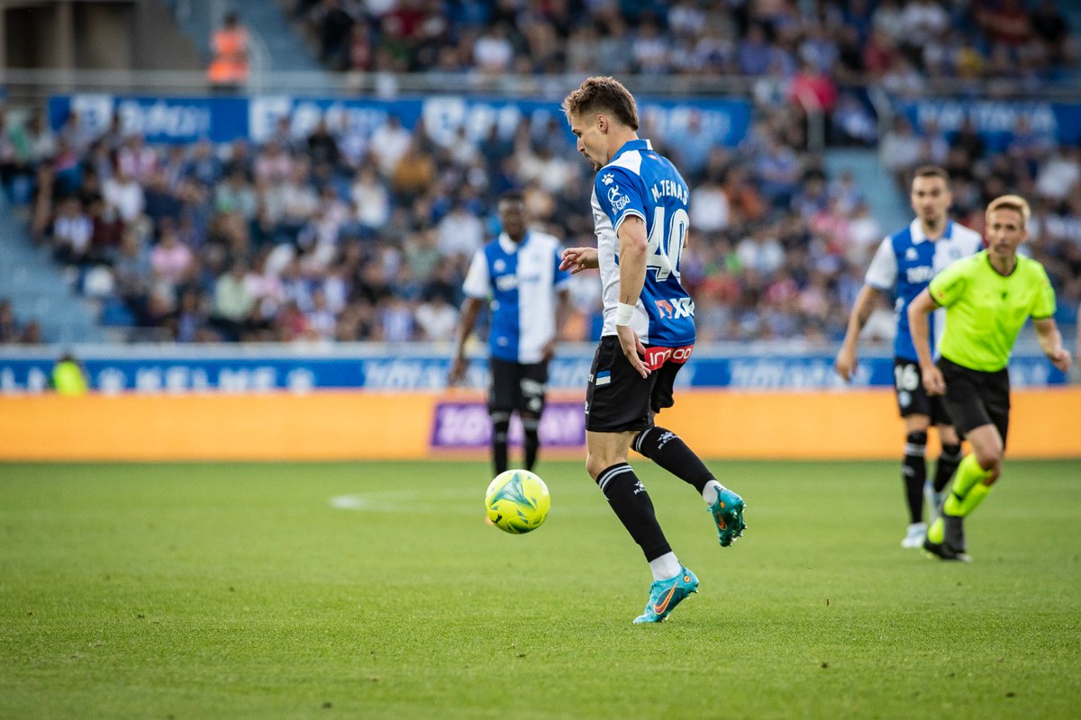 Deportivo Alavés tweet media