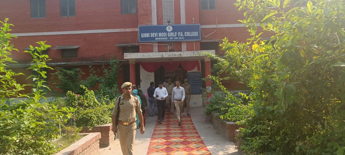 DM Ghaziabad tweet media