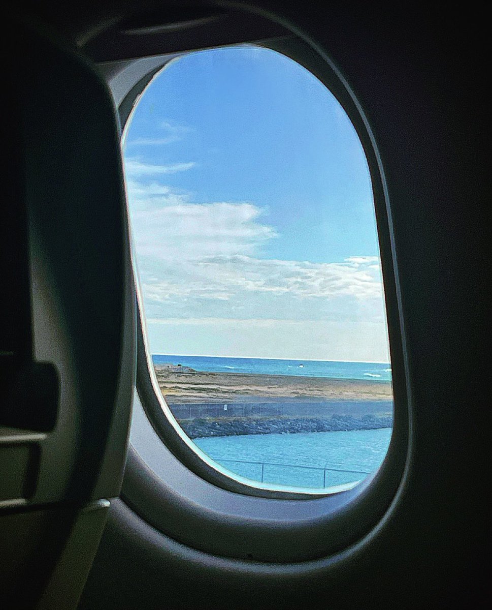 Leaving beautiful Oahu for a few days to visit beautiful Ann Arbor! #AAHM23 #histmed #alohahistorians