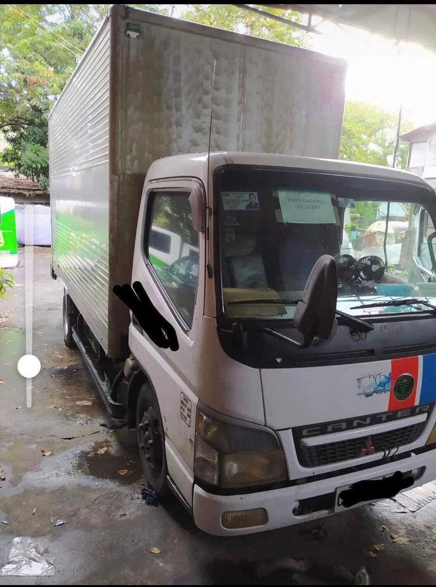 giogaarcia's tweet photo. hi @MMDA is this kind of truck included in the truck ban? if yes, what time usually? https://t.co/jisatz4vDP