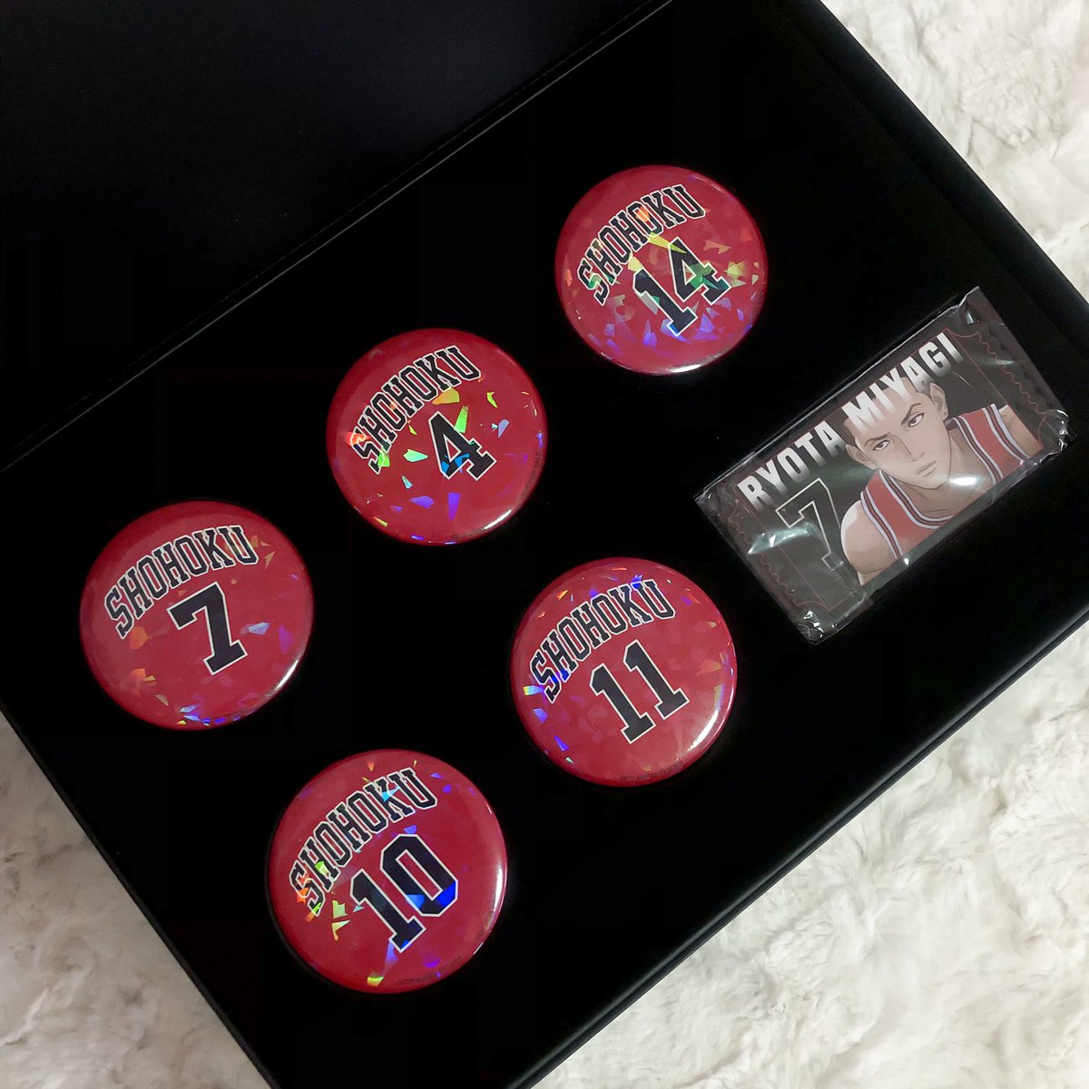 bemyvante_'s tweet photo. the first slam dunk collectible box 🏀 (review)

(@arigatounaka) https://t.co/lAMIUin7k3