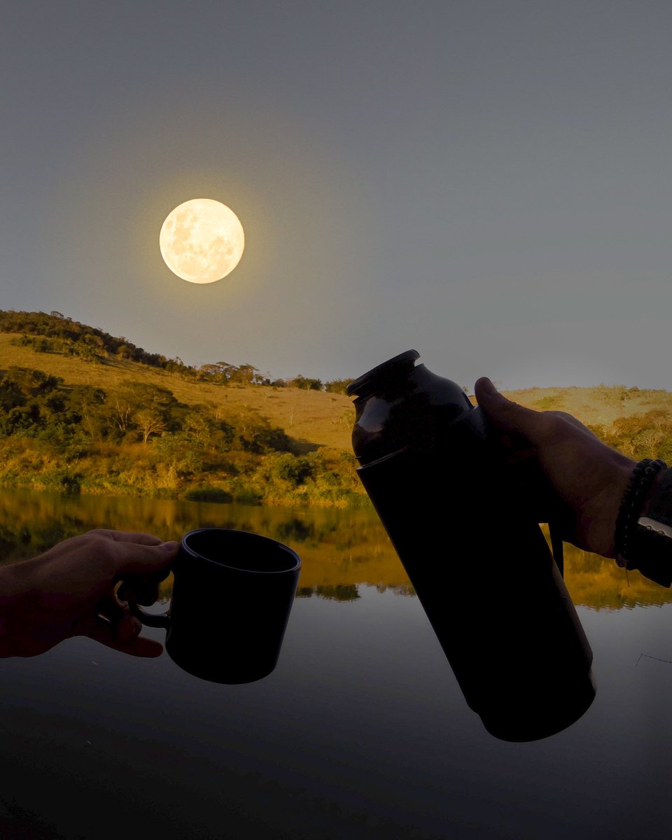 Bom dia! Vai um cafezinho? ☕️🌕

Instagram.com/Daniel_Antoniol