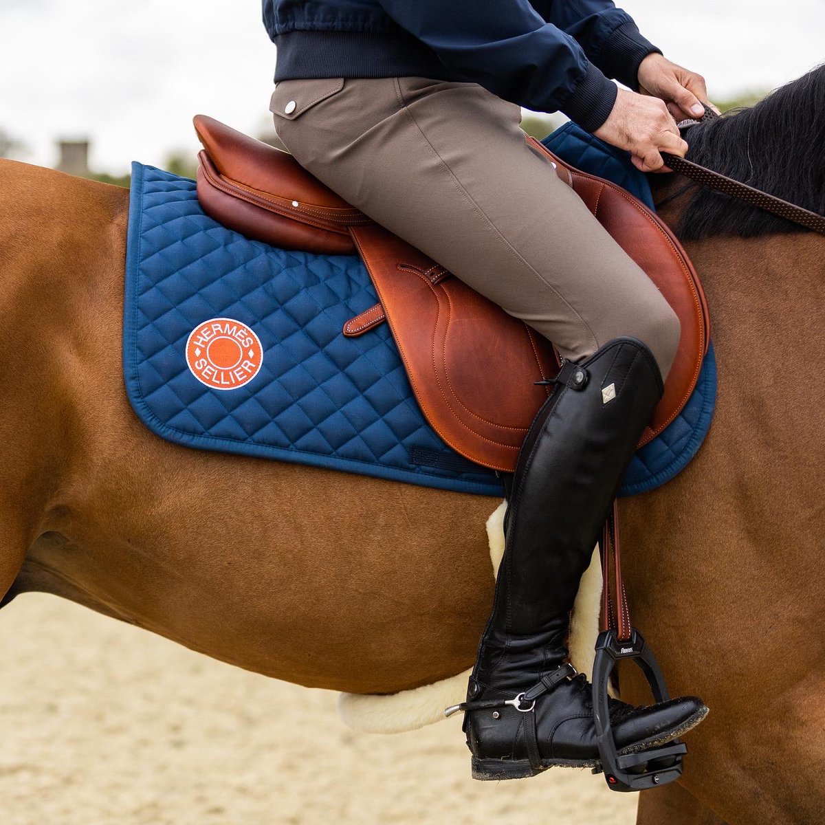 BenMaher1's tweet photo. I am honoured to be welcomed into the @Hermes_Paris partner riders’ family and I am very excited for this new journey.

Pictures by Madeleine D. Bergsjo

#hermes #hermessellier https://t.co/r7kaKcTTiL