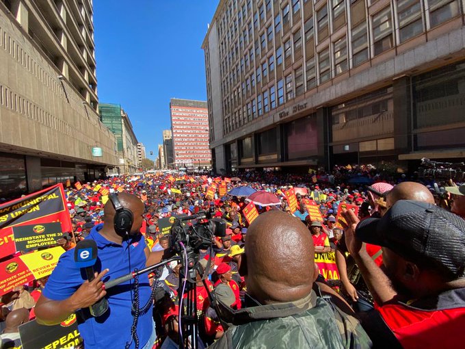 TrafficSA's tweet image. JHB - CBD / Central area:   ROAD CLOSURES in the vicinity of Luthuli House #SAMWU   via @JoburgMPD