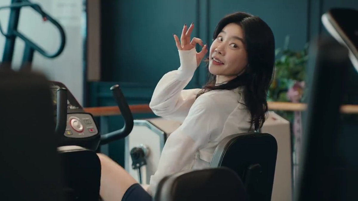 purple_sojin's tweet photo. Yujeong is always there to help her best friend Bora. 😆🤗
#TrueToLove #TrueToLoveEp9
#ParkSojin #보라데보라 #박소진 https://t.co/N2tnLCoZAQ