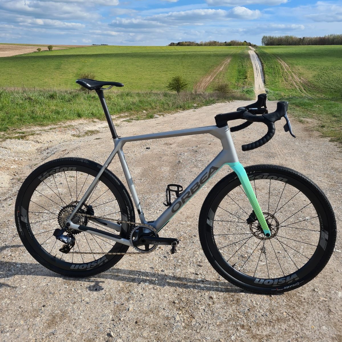 GlobalCyclingNetwork tweet media