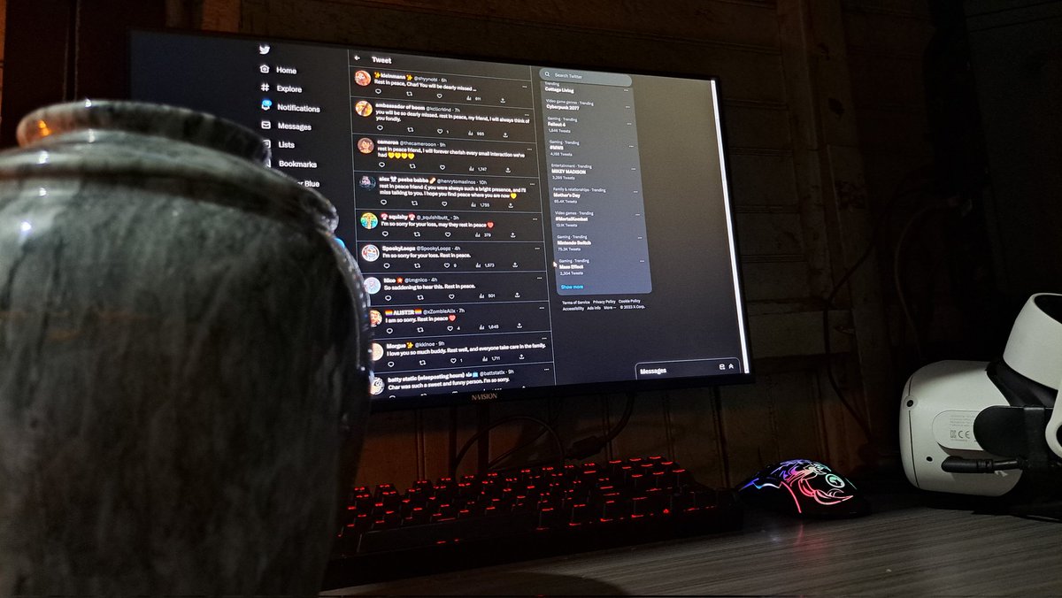 dwightfxirfield's tweet photo. Char is finally back home so I'm just letting her read yall's messages and I can already tell that she appreciates every single one of them :> https://t.co/5QlUinu9rk
