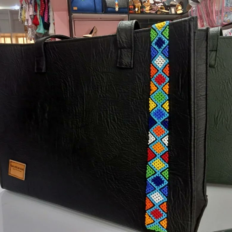 JWagaki's tweet photo. Say Happy Mothers day with our special handcrafted handbags.
Available on order,  for this and so much more check out our page https://t.co/1A5Z6kGtZl
On Instagram 
https://t.co/bqSdkjGWUP

WhatsApp me on 0711276847 to make your orders https://t.co/dBftCj89uq
