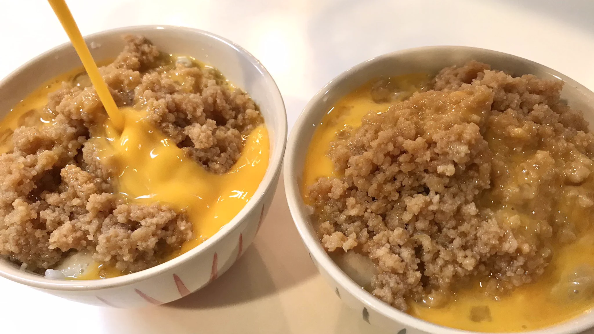 美味しくないわけがない！定期的に食べたくなる『とろろたっぷり鶏そぼろ丼』