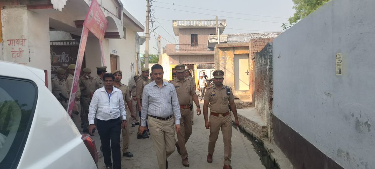 DM Ghaziabad tweet media