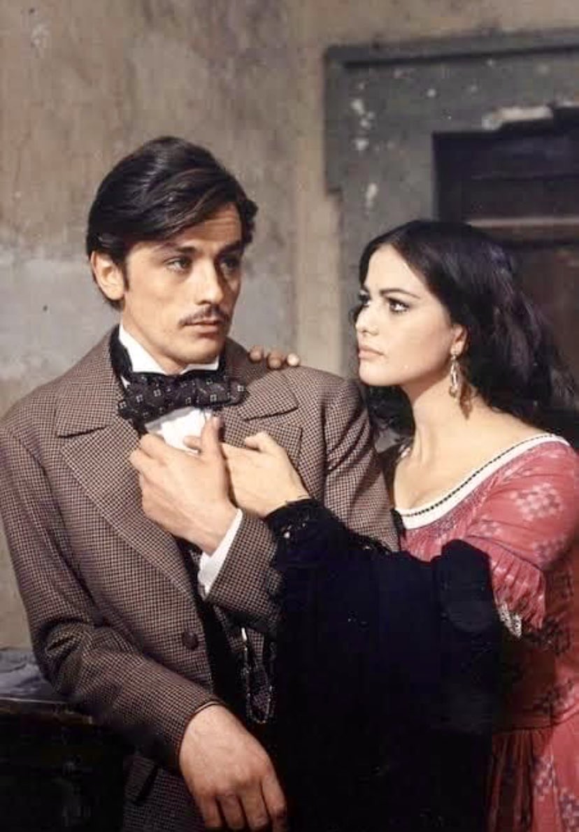 Il Gattopardo (1963) Luchino Visconti.

Claudia Cardinale e Alain Delon.