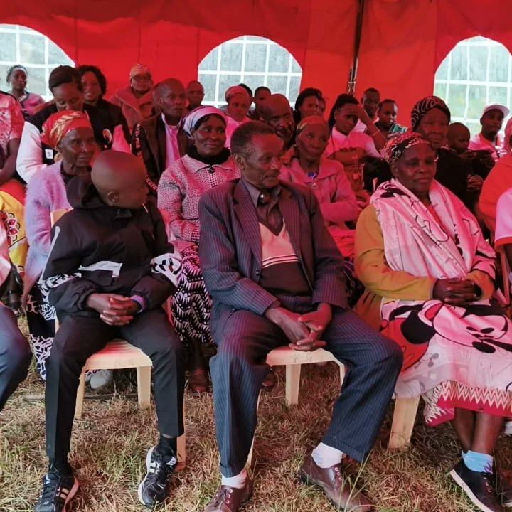 HelpinghandHhcd's tweet photo. Kambi Village - Naromoru, Nyeri county elderly charity event in a nutshell.
We had awesome interactions, shared a meal and donations with them.
Special thanks to all of you who spared something for them.
#HHCD #elderlycare #nonprofit #thankyou #YOUTH Kidero #Eldoret  M-Pesa https://t.co/u5olpiF25Y
