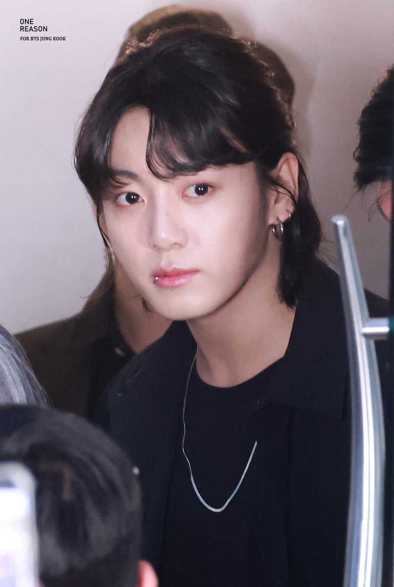 JKTEAM_KOR1's tweet photo. 600 RT = 600 VOTE 

I vote #JungKook for #ArtistaMasculinoInternacional and #LeftAndRight for #MusicaInternacional at #SECAwards https://t.co/66rG4WE060