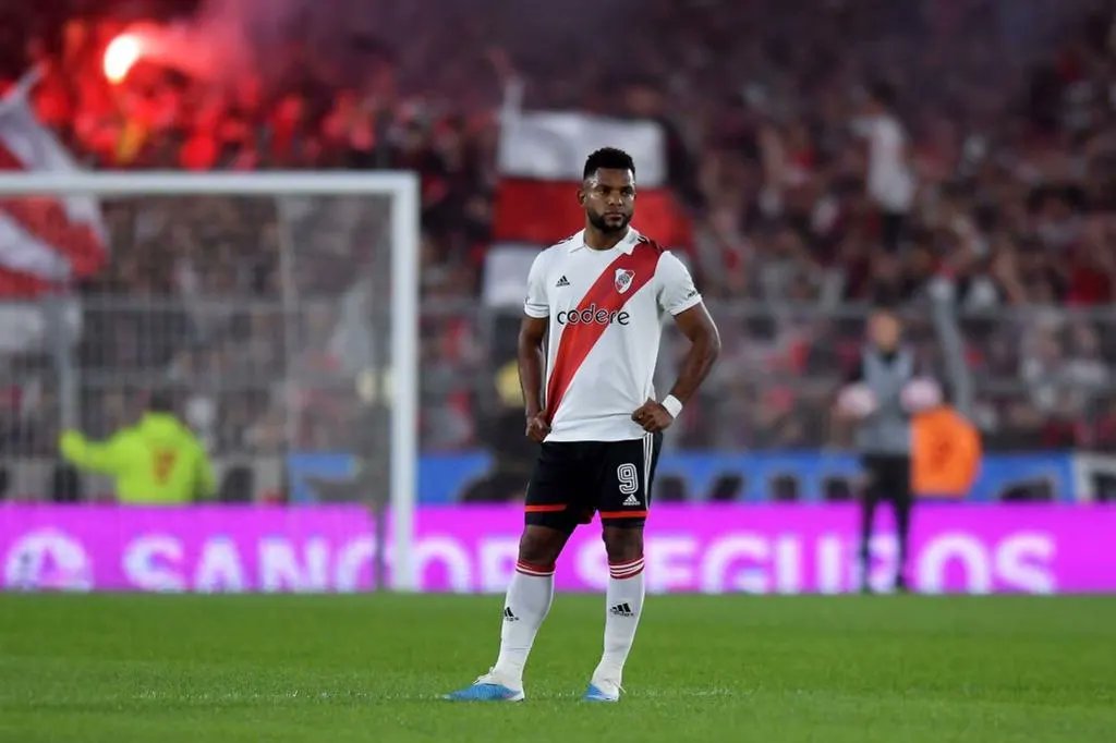 pmonumental's tweet photo. 🇨🇴¡BUEN DÍA, PARCEROS!🇨🇴

Recuerden que "La gloria es para Dios" y que boca murió en Madrid 😜🤣 https://t.co/3Z4mileC20