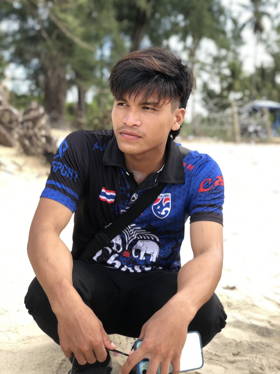 ศรัณ tweet media