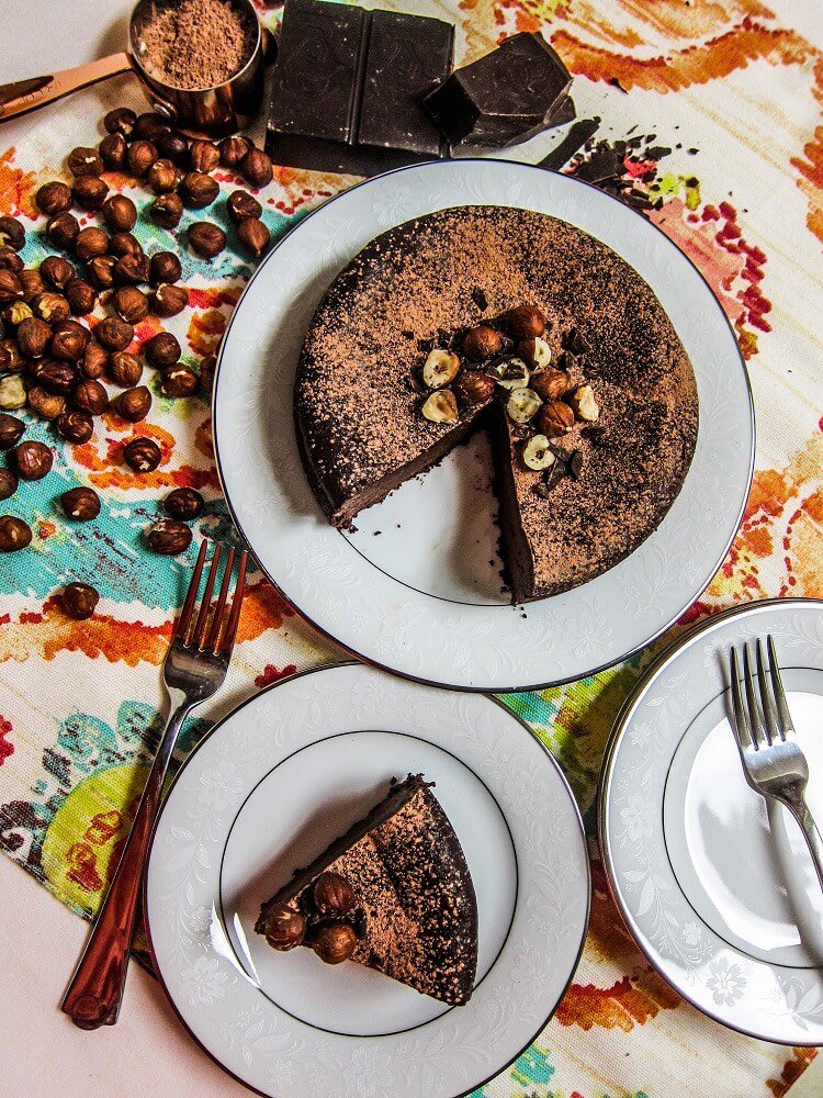 schmoozequeen's tweet photo. #Vegan Flourless Hazelnut Chocolate Cake 🍫🍰
#VeganDessert #Flourless #Hazelnut #Chocolate #Cake 
https://t.co/gmcLkSqrly https://t.co/6HeTeKBW65
