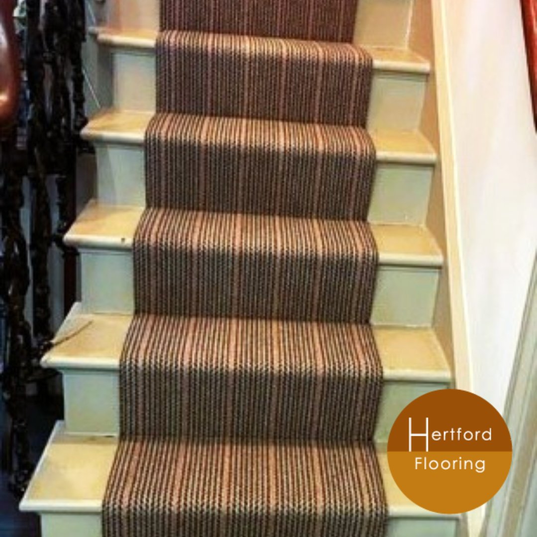 HertfordFloor's tweet photo. Roger Oatesβ¦Adding a beautiful herringbone design in warm but statement colours to this staircaseβ¦π
π π§‘π π§‘π π§‘π
#hertfordflooring #discerninglydifferent #rogeroates #theartofflatweave
π π§‘π π§‘π π§‘π
#wool #inspiration #home #wow #beautiful
#homeinterior #homeimprovement https://t.co/yDHFUJBt2H