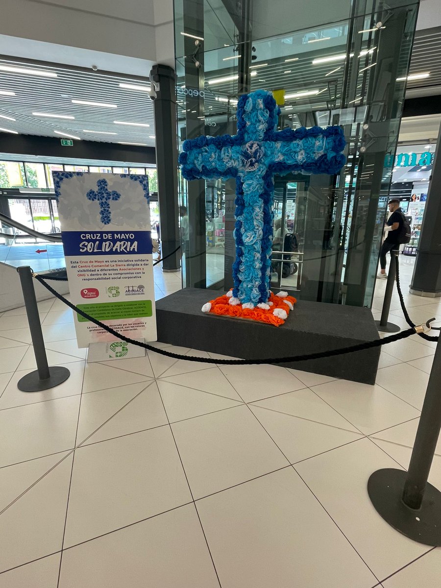 acodace's tweet photo. 🌺🌸🌹Así de bonita ha quedado nuestra 𝐂𝐫𝐮𝐳 𝐒𝐨𝐥𝐢𝐝𝐚𝐫𝐢𝐚 en @cclasierra
📷Os compartimos algunas de las imágenes y el enlace a la noticia en nuestra Web 👇
https://t.co/IiqLCfF1rV
#acodace #dañocerebraladquirido #cruzsolidaria https://t.co/H0SgqKjIwF