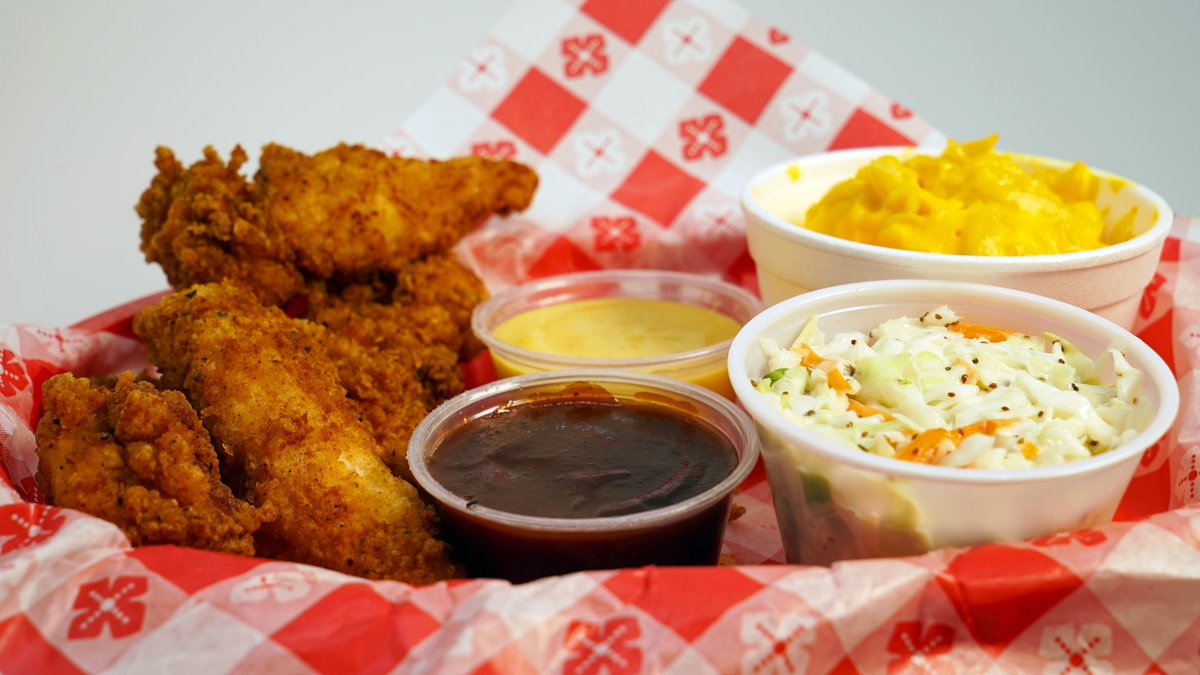 F_NChicken's tweet image. QUATRO combo is #realgoode 
513-451-3000 #realchicken #realfast #realgoode #4sauces