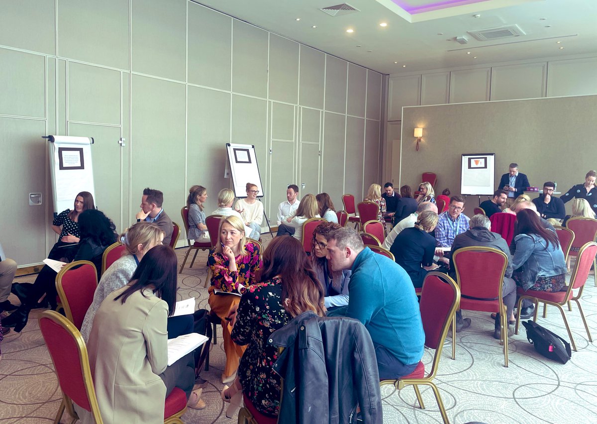PDSTResearch's tweet photo. Our workshops to explore the theme of disciplinary literacy are now underway. Workshop 1 entails a journal club to explore key &amp; emerging research in this area, responding to journal articles, images &amp; graphs to disrupt our thinking about this cross-sectoral theme #PDSTresearch https://t.co/0KvQb55dWH