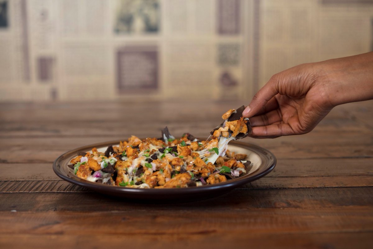 Our Crunchy Teff Tortilla Chips can be enjoyed in so many ways . Grab a bag and explore your favorite way . Avail at Novis , BAMBI’S  , DELIVER ADDIS + other amazing retailers
#Extraordinarily #Ethiopia (n) #EarthsOriginalAncientGrain
tefftasticeats.com/en-et/products…