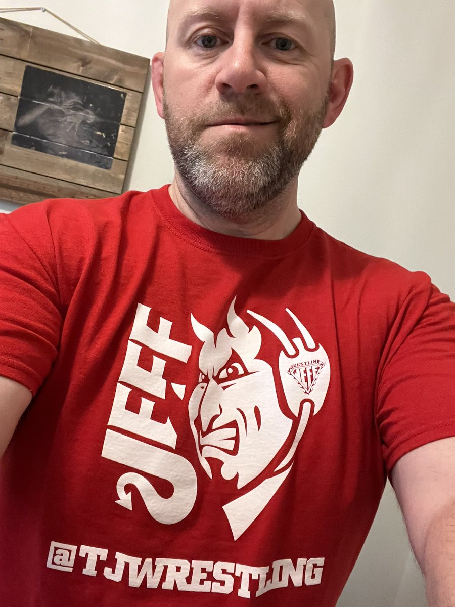 Michael R Fitzgerald (F3_Eleanor) tweet media