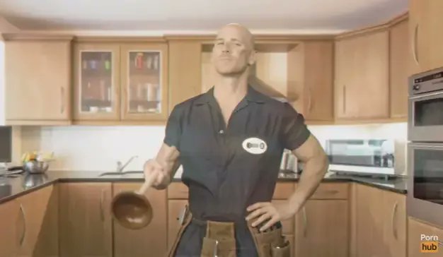 lex_dominik's tweet image. - Dzień dobry !
- Ja od Georghe M. Cristescu z #PHH czy jest Pani mąż Joachim ?
- nie ma ? uuuuu, a ja przyszedłem Pani przetkać odpływ i pianino też mogę przestawić, gra Pani na flecie prostym ?! 😎

#TakByło