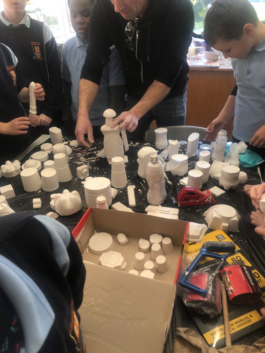 STEMstbrendans's tweet photo. Engineering Design &amp; make plaster casting @4StBrendans https://t.co/mhlAijrtzA
