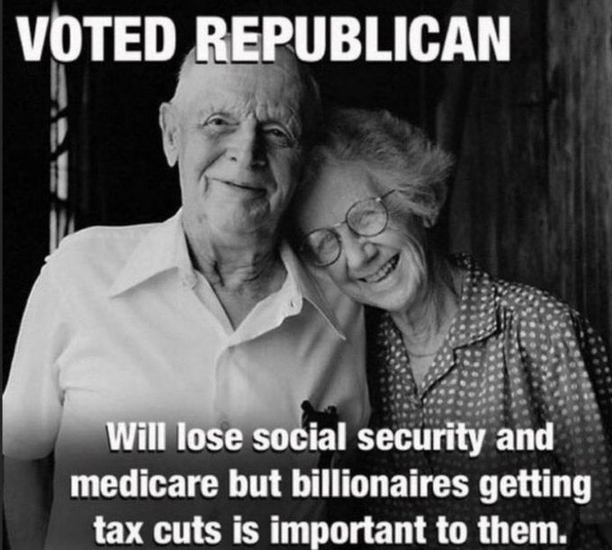 Walcandy1's tweet photo. @AOC https://t.co/Xer6yOmifO