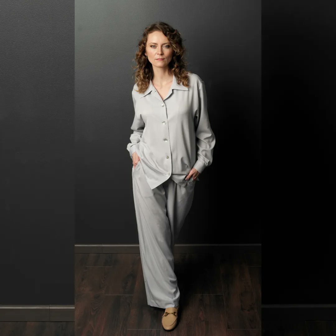 bea_a_design's tweet photo. Redefine your style with  BeaA’s Elegant Classy loungewear✨

⏰Hurry Up! Only Few days left before the sale ends.

🤩 Get Flat 40% OFF

Shop Now:
https://t.co/BjqMOwHltm

#Sale #mothersday #springsale  #comfortwear #nightwears #Loungewear #sleepwear  #relaxwear #homewear https://t.co/P4Bek4qL68