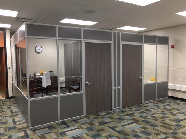 InteriorConcpts's tweet photo. Interior Concepts offers panel walls that fit a range of heights, widths, and layout arrangements. Shorter panels work well for reception areas with transaction counters while full height panels function well creating partitioned rooms and private offices with full height doors. https://t.co/WeBqPu7EIT