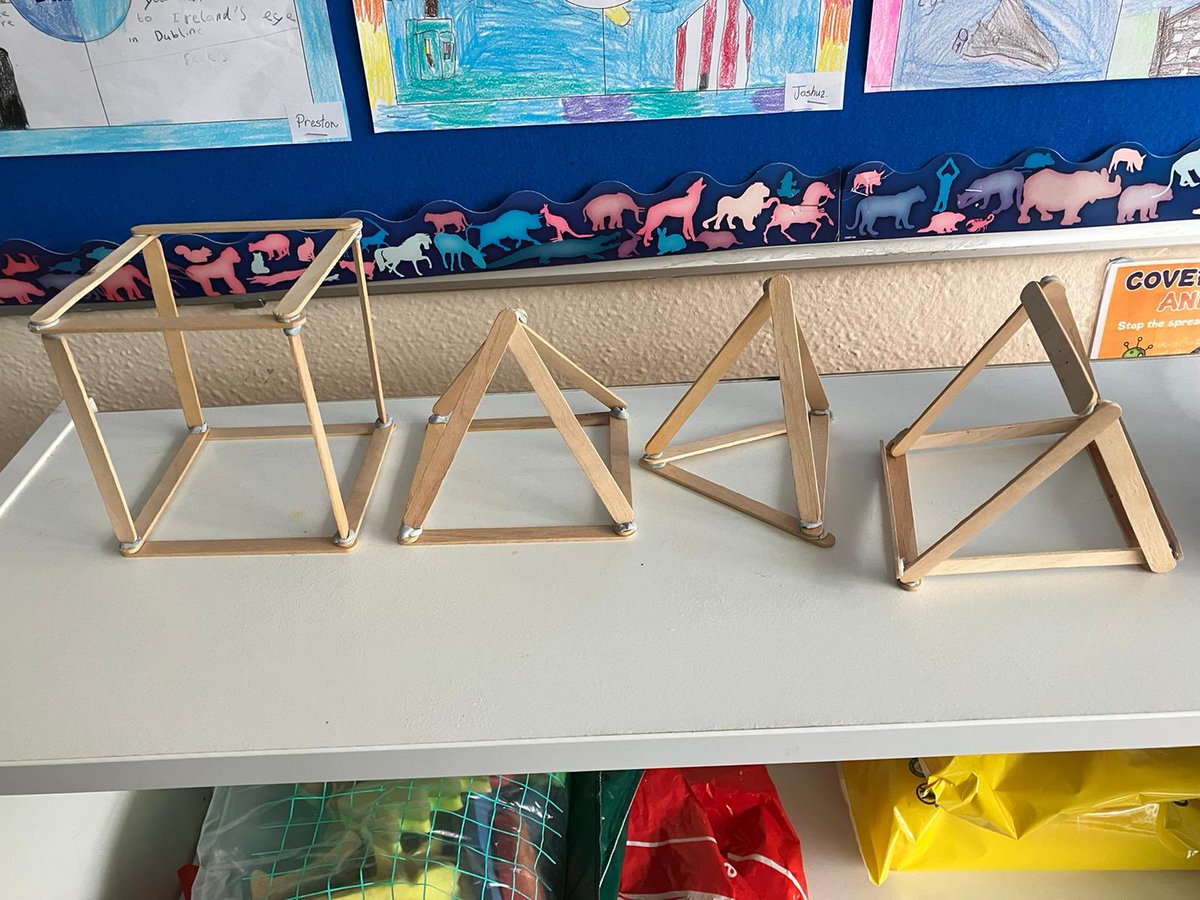 STEMstbrendans's tweet photo. Maths 3D shape @4StBrendans https://t.co/dUloGIRxHI