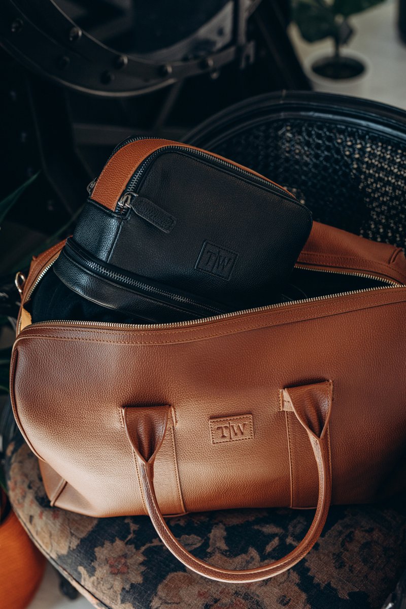 TWTote's tweet photo. Don’t forget: MOTHER'S DAY IS SUNDAY! To honor all the moms out there that we love so much, T|W is offering free monogramming on all Luxe Toiletry Kits! 

#mothersday#shopblackownedbusiness#iamblackhistory#travelmoreworryless#wakandastyle https://t.co/8JPD3KCOdu