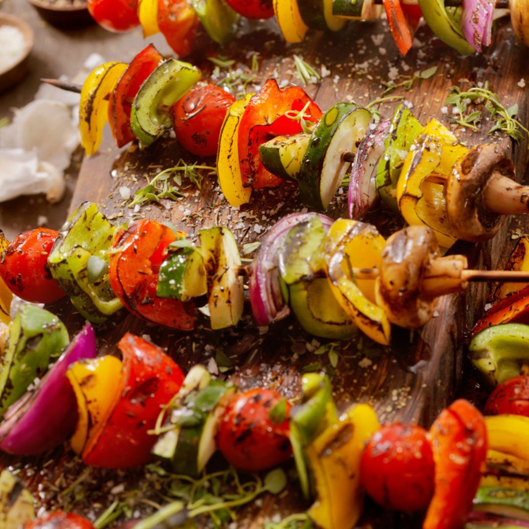 All of our BBQ menus come with a range of vegan and vegetarian alternatives. But these aren’t your usual meat-free afterthoughts... We put just as much care and attention into our creative menus. Give your veggie guests something to remember: ow.ly/OubI50NQX2r 😎🥂
