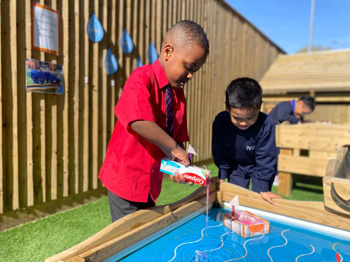 paxtonacademy's tweet photo. Row, row, row your boat . . . . will it sink or float? Through careful thought and consideration, the #EarlyYears outdoor provision now provides an extra special space to ignite the children’s curiosity and of course have fun #Science After School Club @Handmadeplaces https://t.co/LKSWcYR1QM