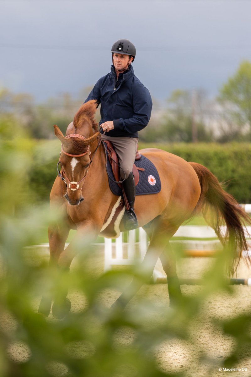 Hermès is thrilled and proud to announce that Ben Maher, the British show jumping Olympic champion, is joining its partner rider family.
#HermesSellier <a href="/BenMaher1/">Ben Maher</a>