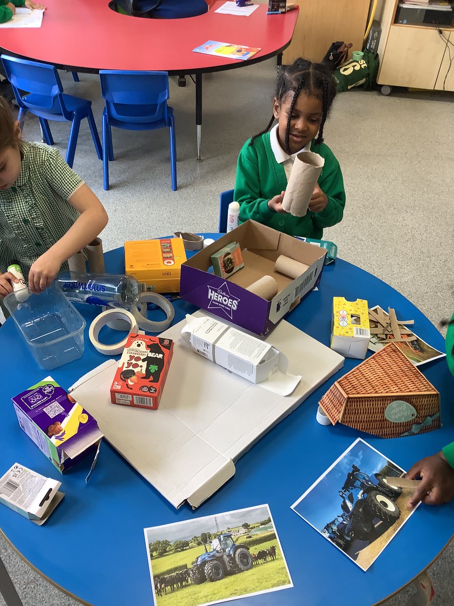 HtReception's tweet photo. Our environment has been farm focused this week as a link to our core text ‘What the ladybird heard’ by Julia Donaldson🐞🐷🐮 We have been using our fine motor skills to save the animals using tongs and creating our own tractors using junk modelling! #ldbslat #eyfs https://t.co/9ZejK1xKSH
