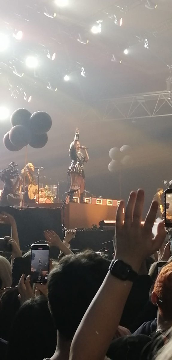 mummytostar's tweet photo. Absoutley the best night of our life's seeing our childhood idol @AvrilLavigne our daughter who is 12 was meant to join us but unfortunately no u16s in the venue so we phoned her! Thankyou so much for this experience @phem4 https://t.co/9vXRQRDKXG