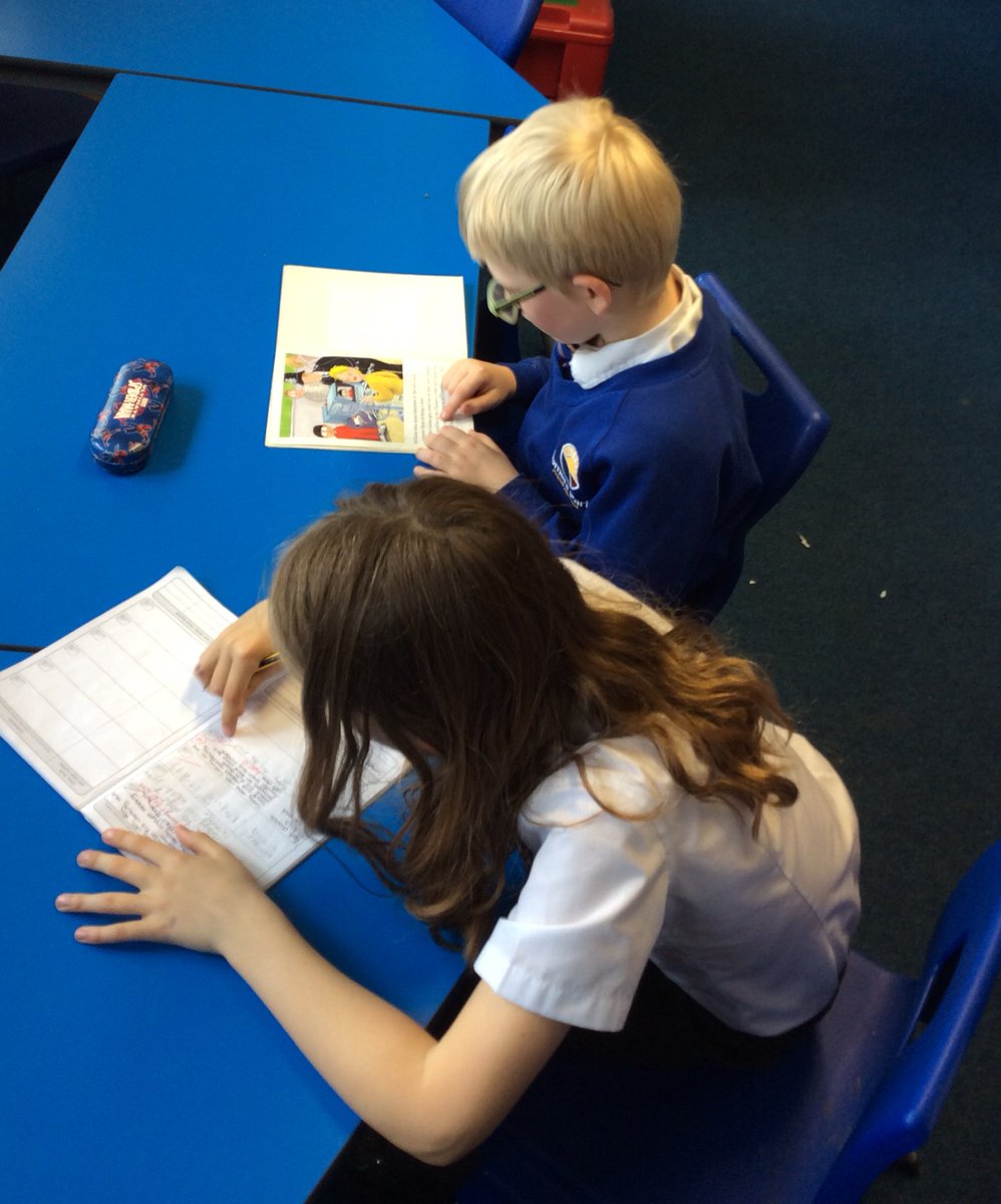 SPMVPineClass's tweet photo. A spot of buddy reading to start the afternoon. We love helping our friends become more confident in their reading skills. https://t.co/MmMMscX8ql