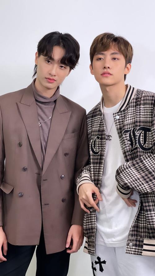 rosebook6's tweet photo. #รักเสพติด  #HeroinTheSeries #heroinwebseries #markgun @herointheseries  Deputy CP https://t.co/wghqy7CW4U