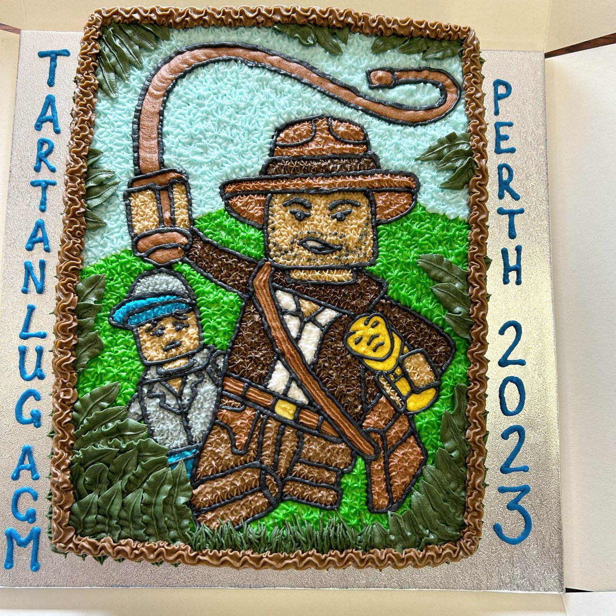 TartanLUG's tweet photo. #throwbackthursday to last month, where we had our 2023 AGM and Members Day!
Stories were swapped, elements were exchanged, and cake consumed!
Missed the day? Full Meeting Minutes of the AGM are on our members forum.
#tbt #tartanlug #legousergroup #rlug #cakeday #legomeetup https://t.co/Xn0td6IcQ9