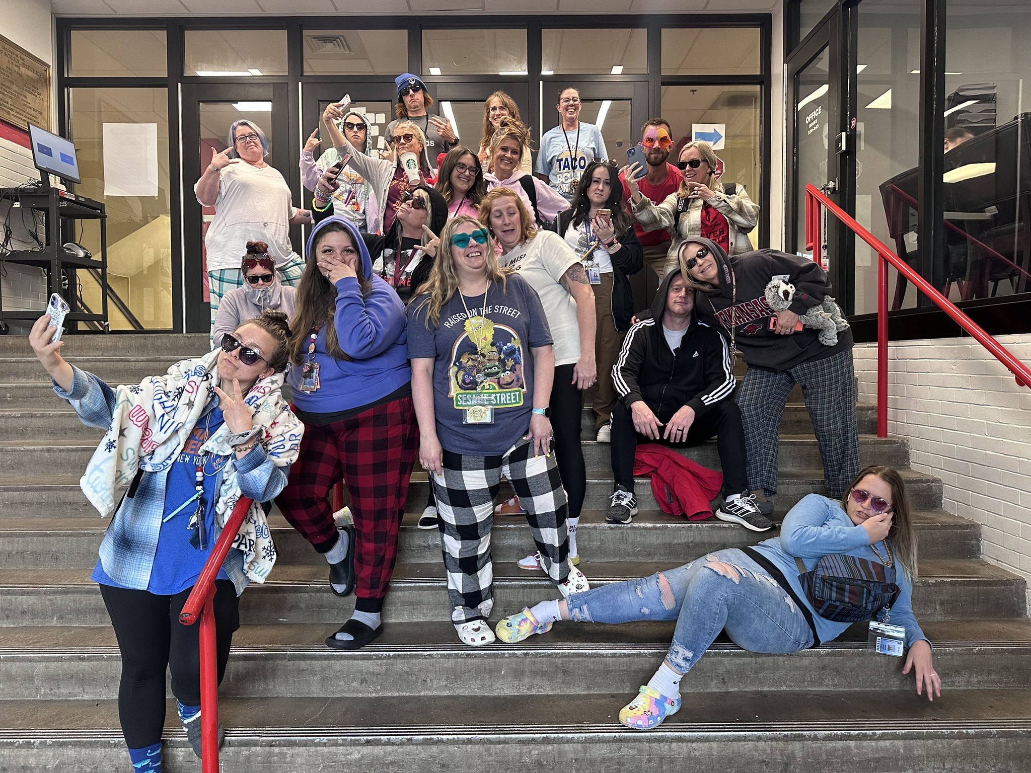 How To Dress Like A Little Kid For Spirit Week