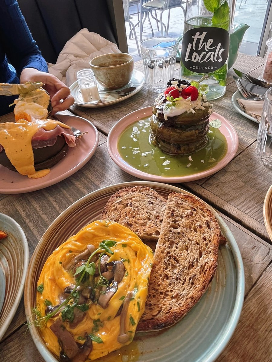 gsofhio's tweet photo. I went to a brunch store with a friend today, the weather is very cool today, there are many empty seats without queuing, but I heard that there is often a queue on weekends ~ if not for a friend leading the way, I still do not know that there is this store 😂 https://t.co/tiSL2vdhE1