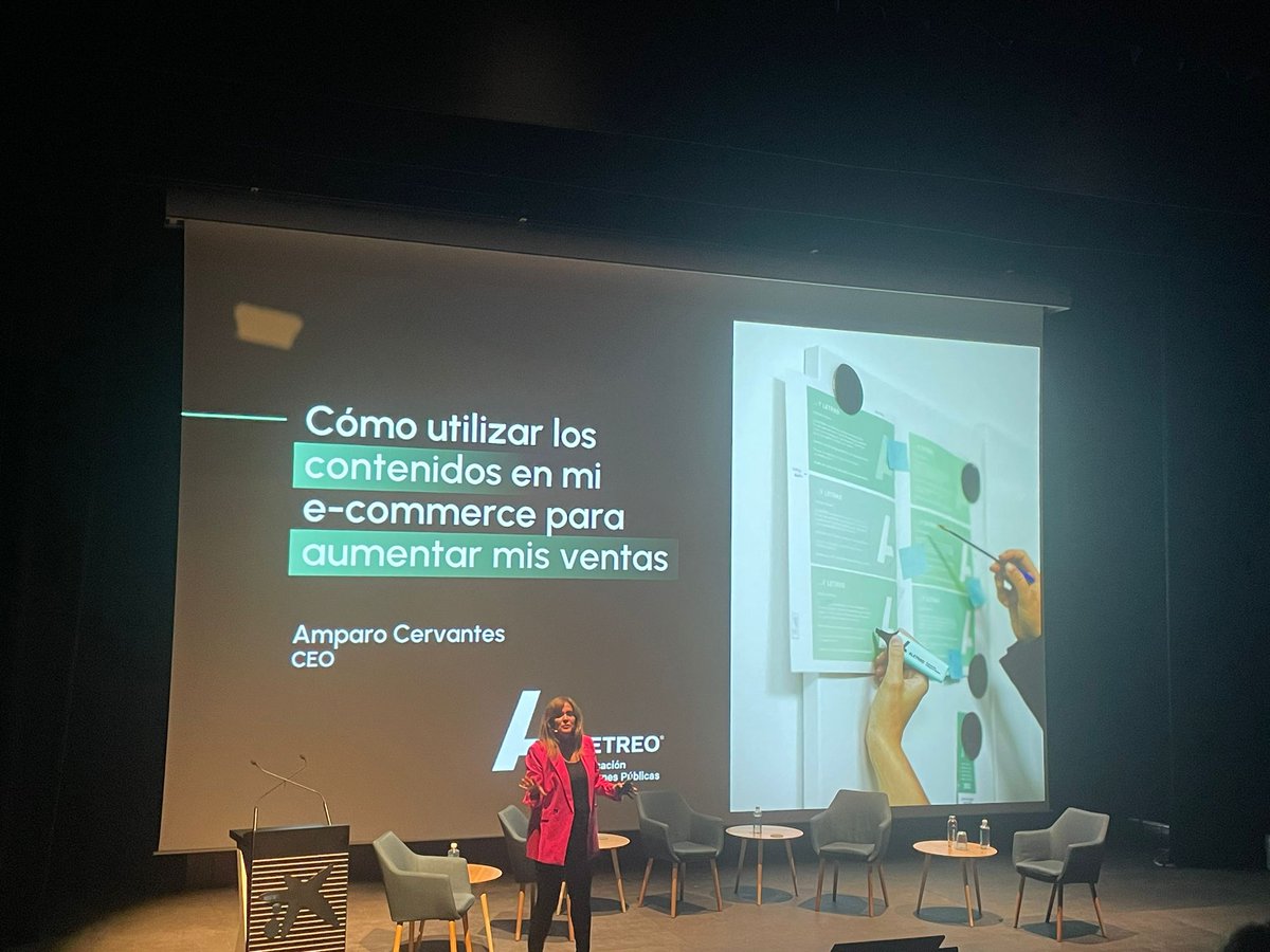 Ecommerce_es's tweet image. ⬆️ #StartupMoment &quot;Cómo utilizar los contenidos en mi #ecommerce para mejorar mis #ventas&quot;.

⚫ Con Amparo Cervantes, CEO de la agencia de comunicación @aletreo.

#EcommerceTourValencia