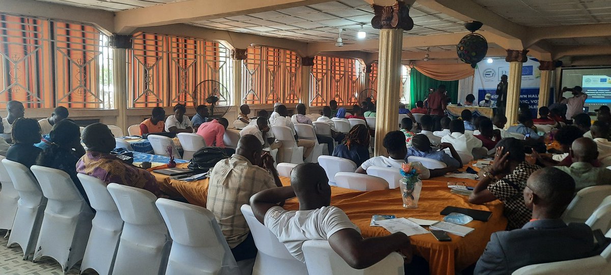 The National Commission for Democracy (NCD) engaging first-time voters, women, youth and People With Disabilities (PWDs) on civic, voter education and violence prevention at the Olive's Garden Hall in Bo. The project is supported by International IDEA with funds from the EU.